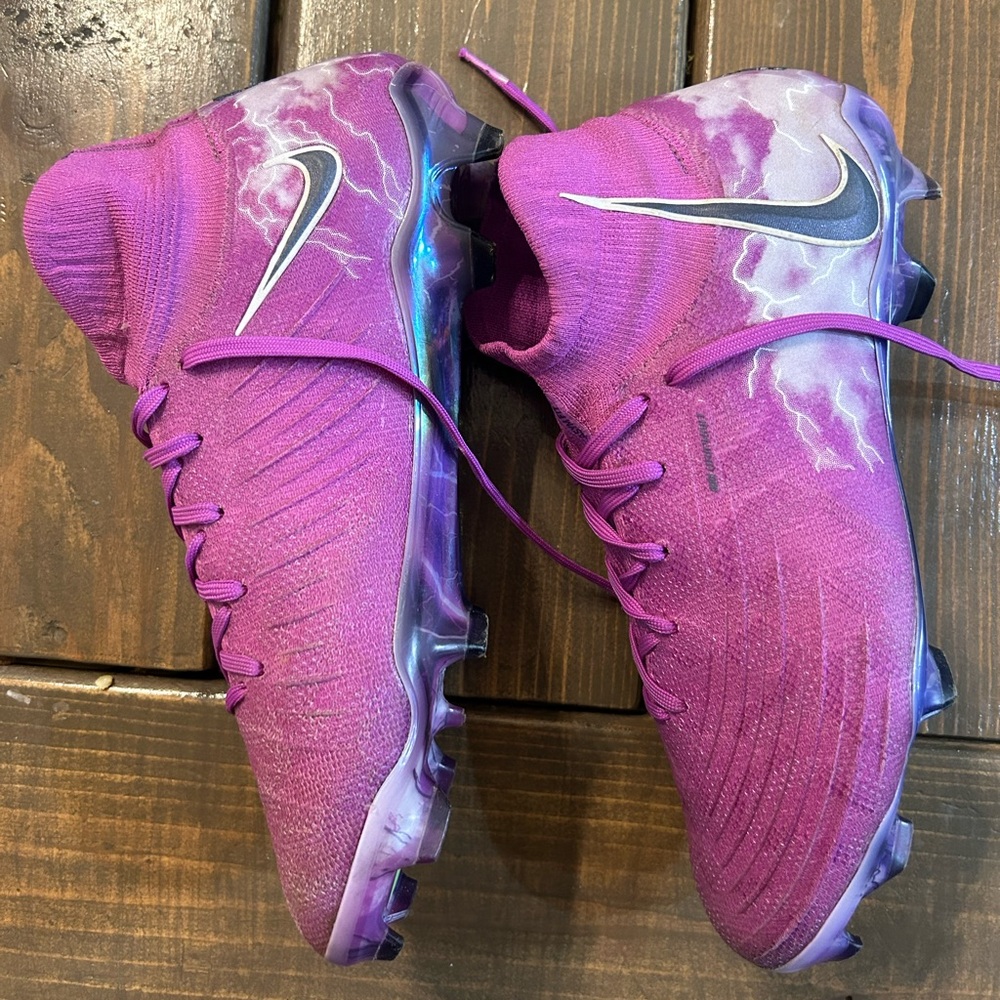 Nike Phantom Luna